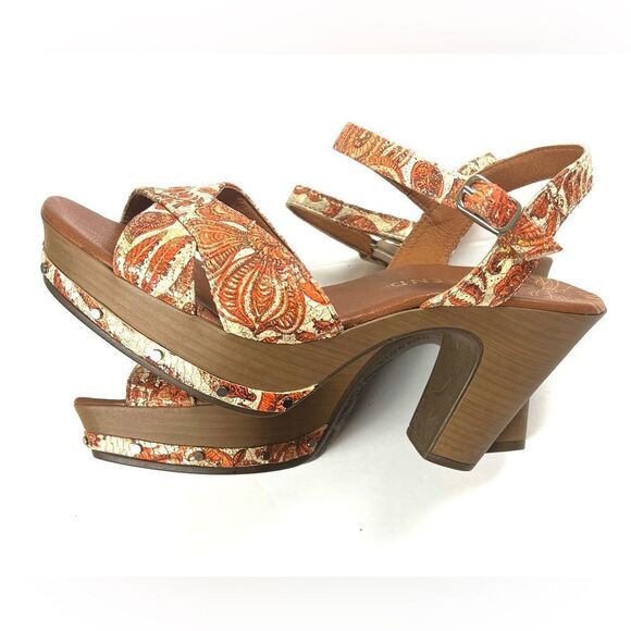 Pedro Miralles  Weekend Floral Platform Sandals - Orange and Cream - Picture 4 of 12
